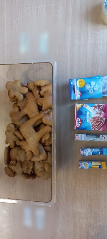 15.12.2022 ZDOBENIE MEDOVNÍKOV