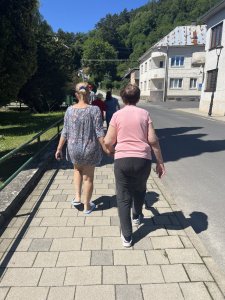 Letná prechádzka za zmrzlinovým osviežením