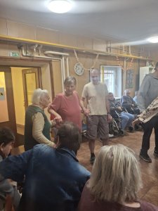 Koniec septembra 2025 nám zahral do tanca p. Paľko Majerík s p. Homolom