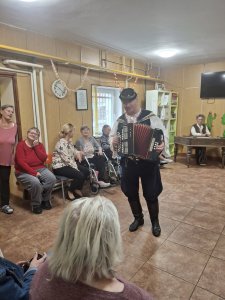 Koniec septembra 2025 nám zahral do tanca p. Paľko Majerík s p. Homolom