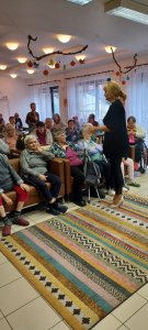 Počas mesiaca úcty k starším nám spríjemnila deň mužská spevácka skupina Borovô z Medzibrodu