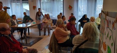 Počas mesiaca úcty k starším nám spríjemnila deň mužská spevácka skupina Borovô z Medzibrodu