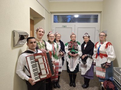 Vystúpenie ženskej speváckej skupiny Hronky